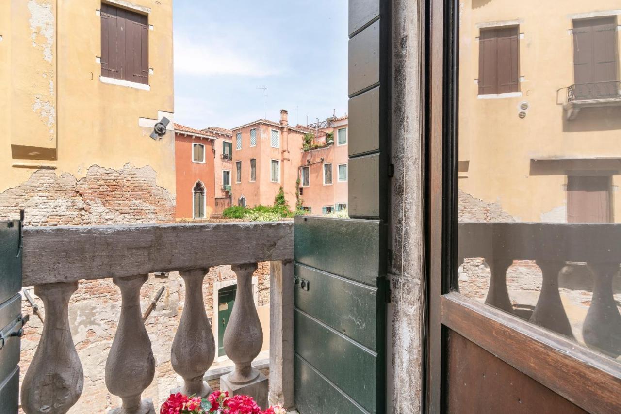 Riva Palace Apartments By Wonderful Italy Venise Extérieur photo