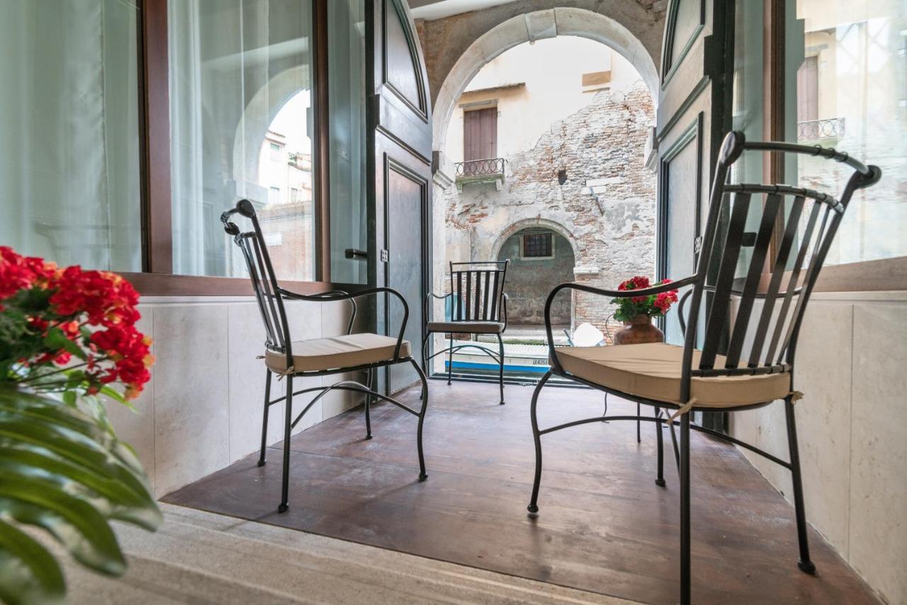 Riva Palace Apartments By Wonderful Italy Venise Extérieur photo