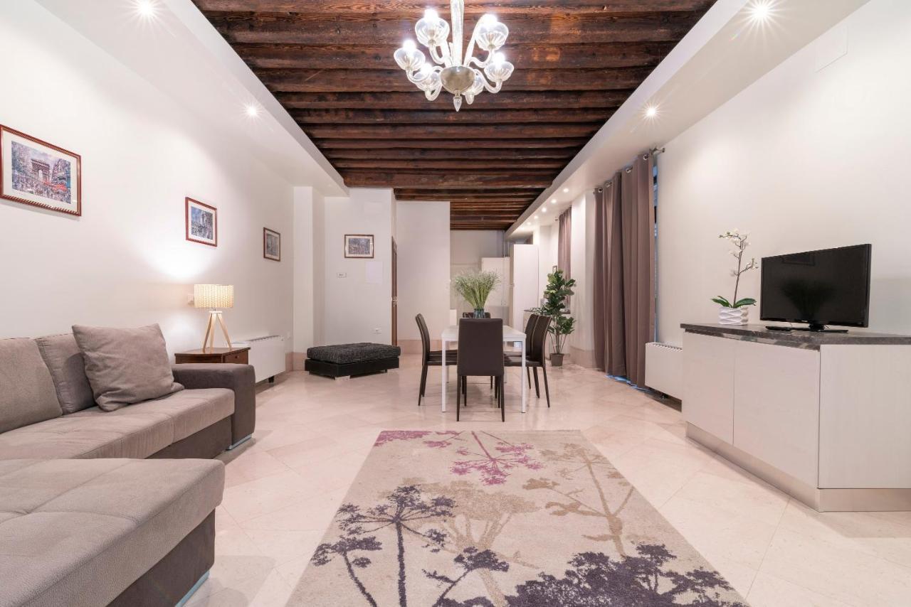 Riva Palace Apartments By Wonderful Italy Venise Extérieur photo